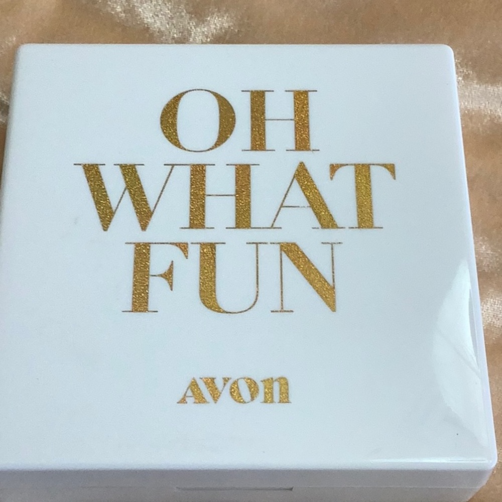 Avon Oh What Fun Mega Makeup Palette